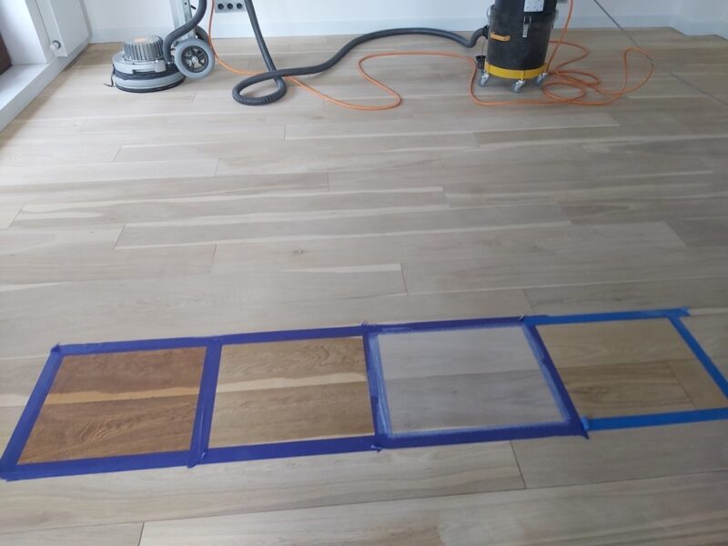 Pełna renowacja desek jesionowych w prywatnym mieszkaniu we Wrocławiu - rożne rodzaje wykończenia